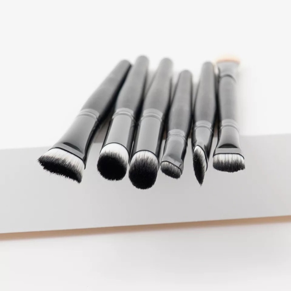 Eyeshadow brushes - Picture 2 of 4